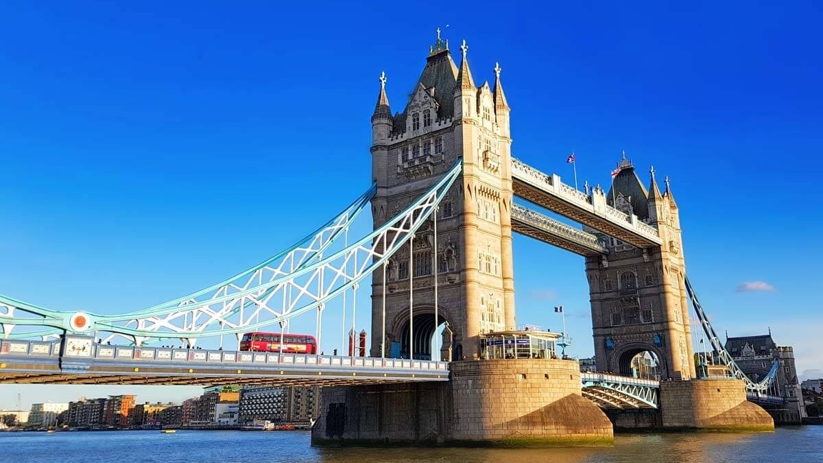 London Bridge resized 2